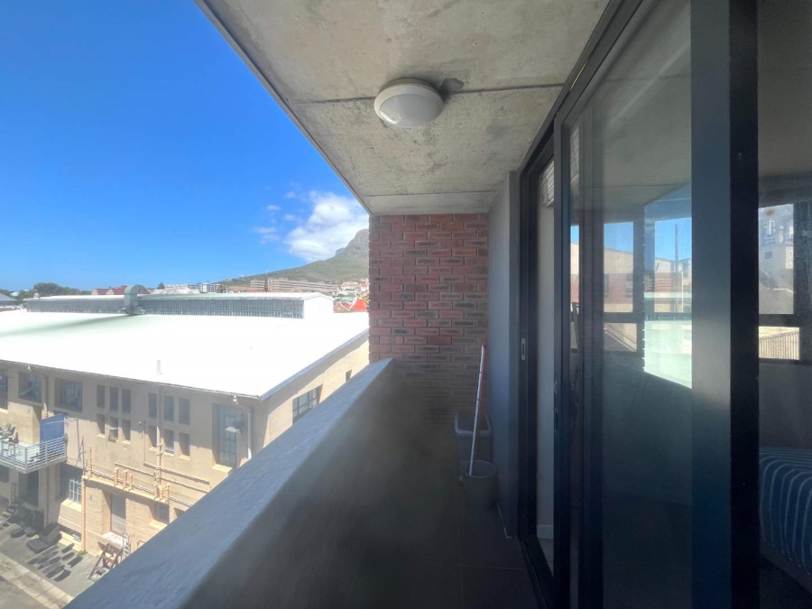 To Let 2 Bedroom Property for Rent in Observatory Western Cape